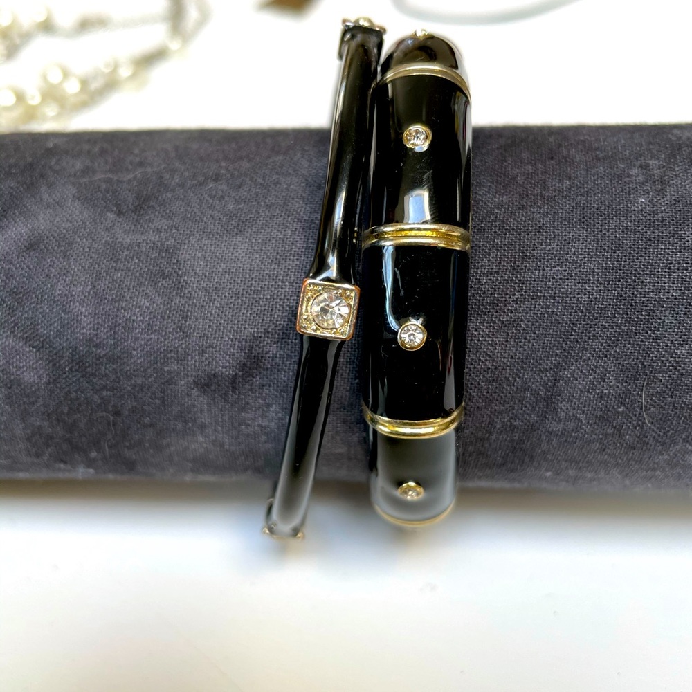 Set of 2 black enamel bracelets